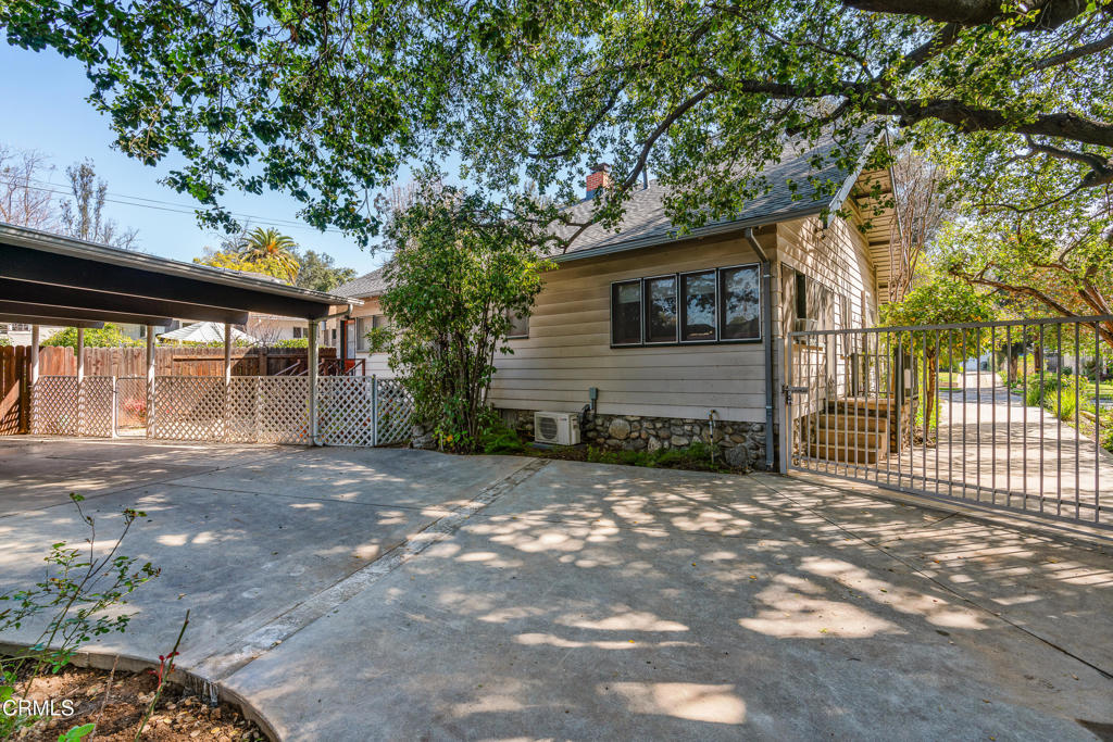 1145 N Catalina Avenue 1147