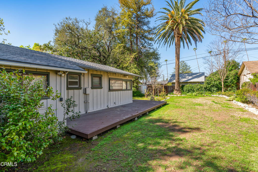 1145 N Catalina Avenue 1147