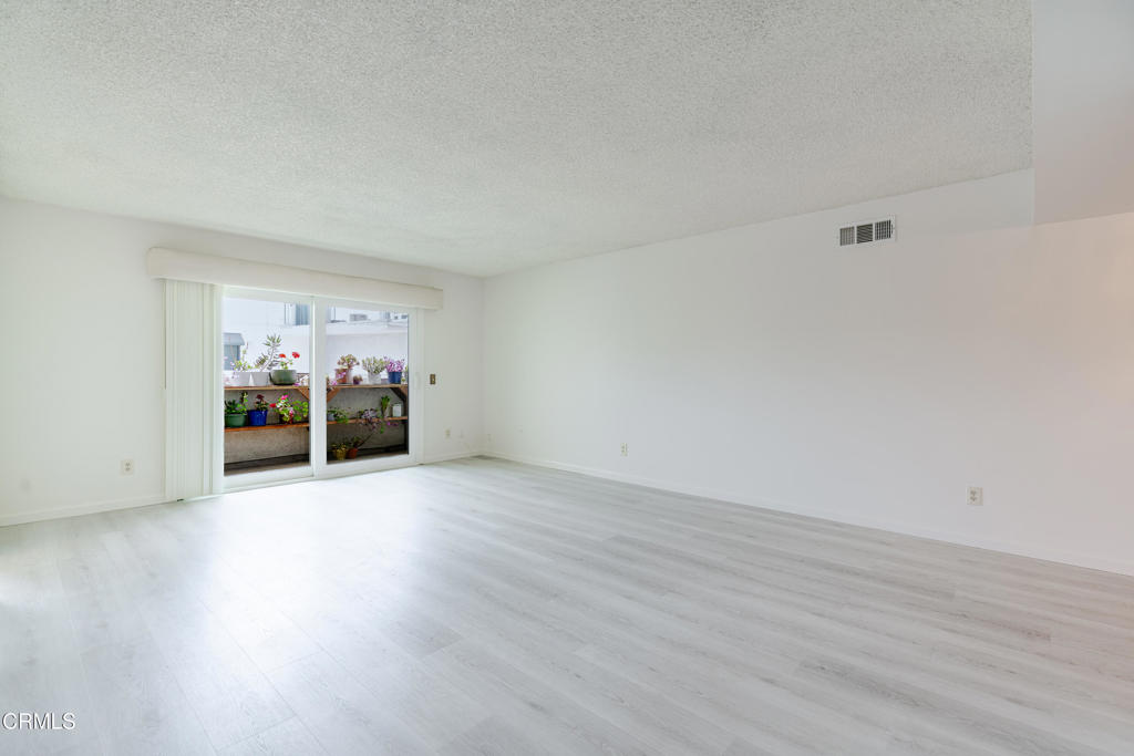 500 Jackson Place 313