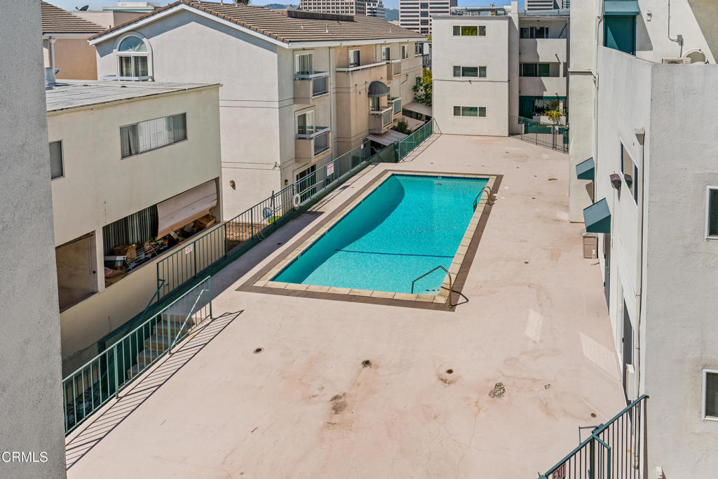 500 Jackson Place 313
