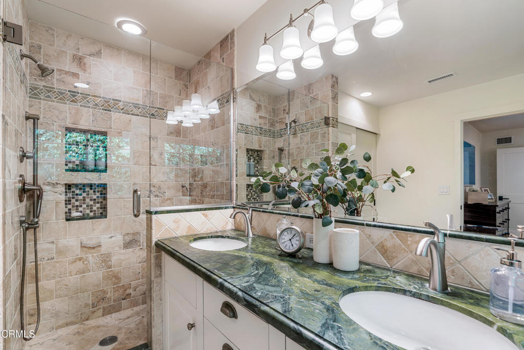 1741 La Barranca Road