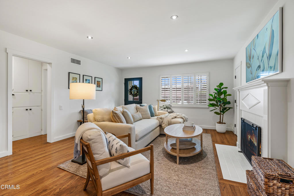 1741 La Barranca Road