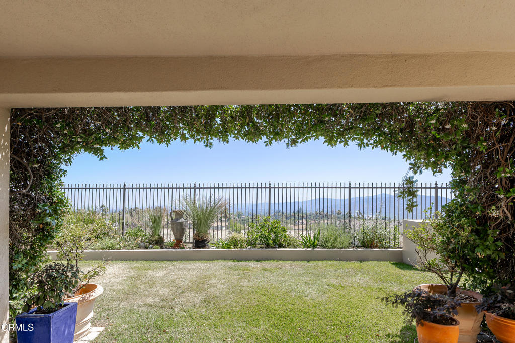 3911 Lilac Canyon Lane