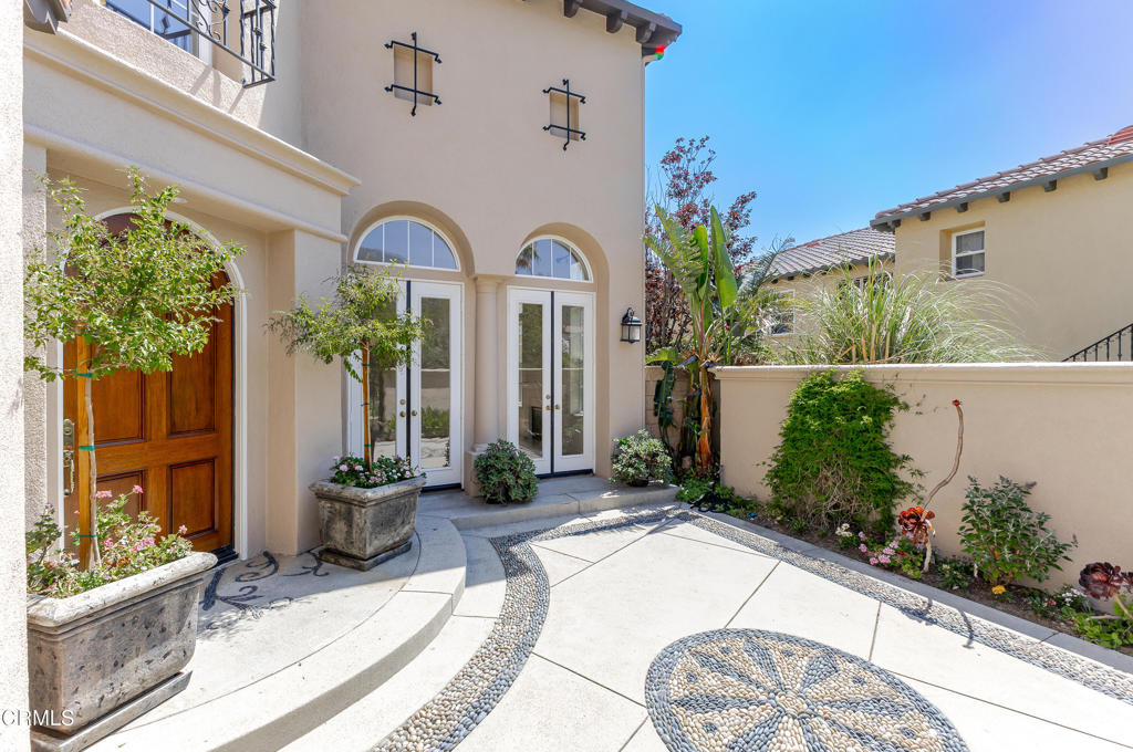 3911 Lilac Canyon Lane