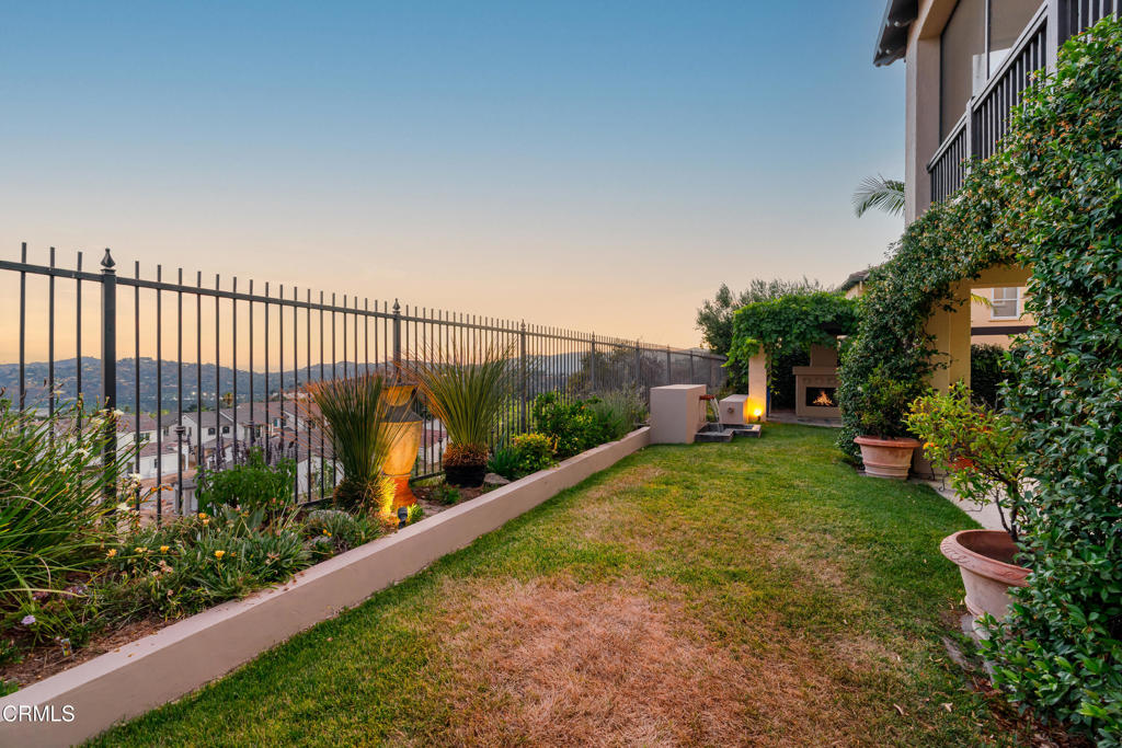 3911 Lilac Canyon Lane