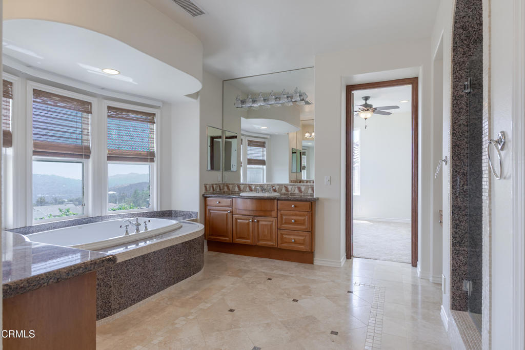 3911 Lilac Canyon Lane