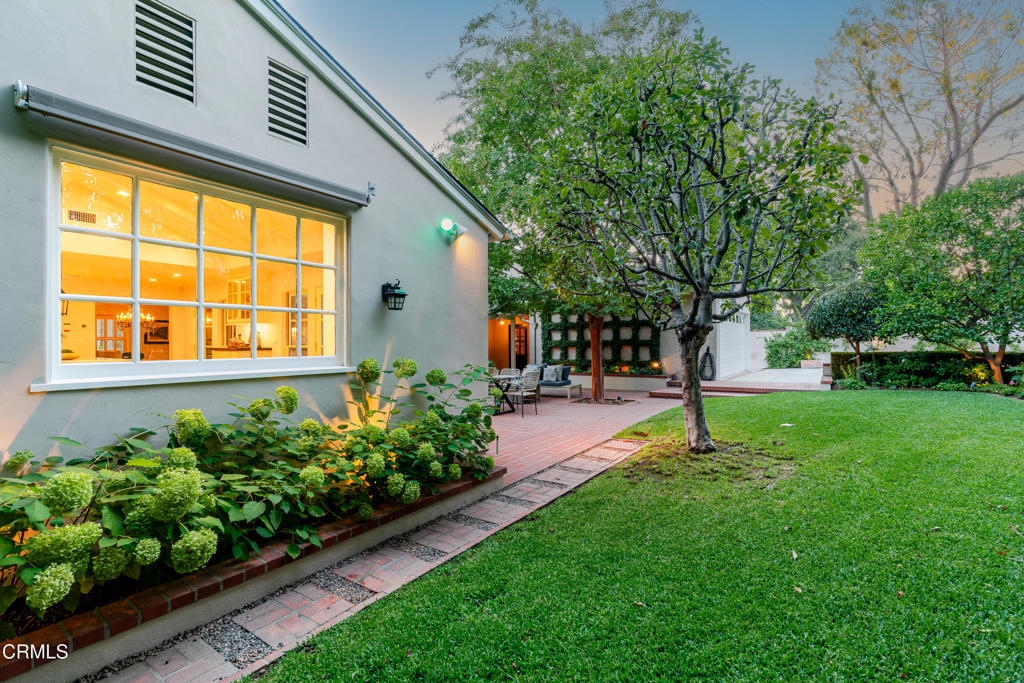 2051 Mendocino Lane
