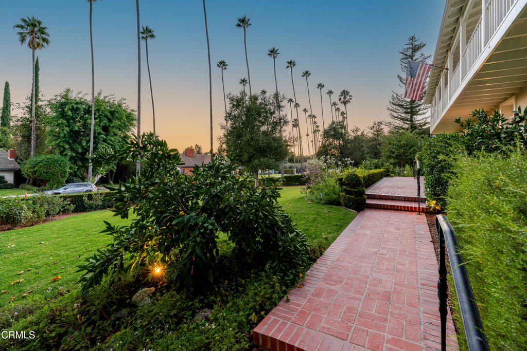 2051 Mendocino Lane