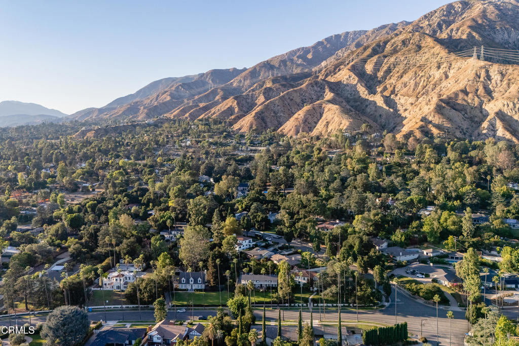 2051 Mendocino Lane