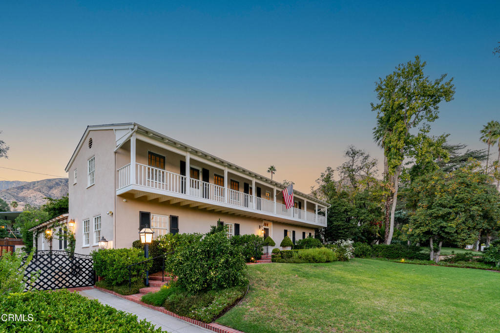 2051 Mendocino Lane