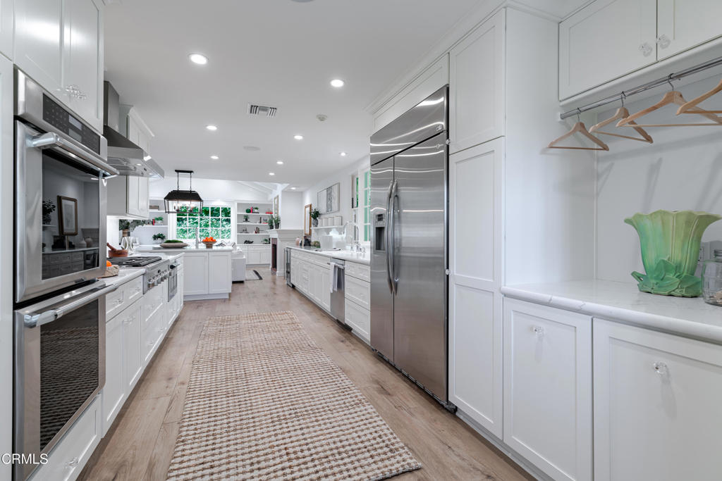 2051 Mendocino Lane