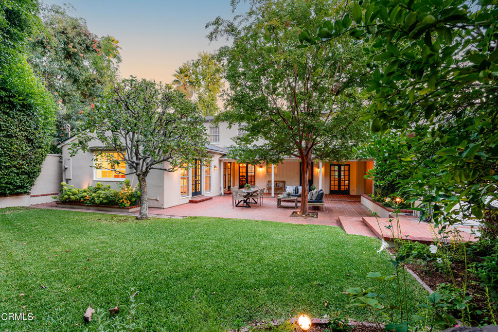 2051 Mendocino Lane