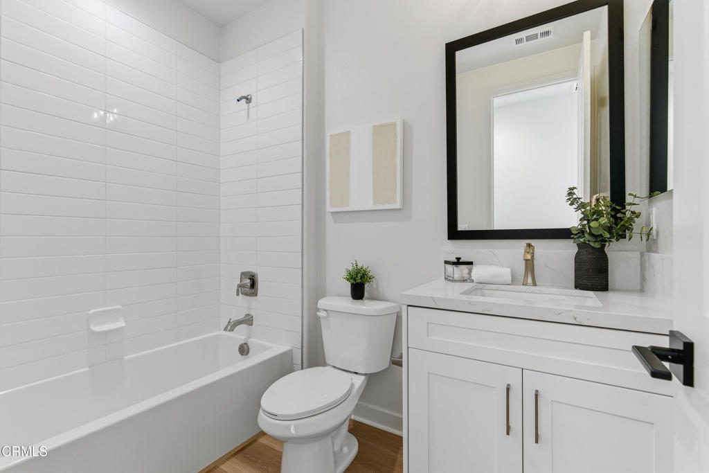 3245 Arrowhead Court