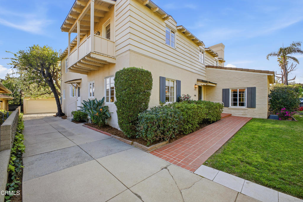 2450 E Orange Grove Boulevard