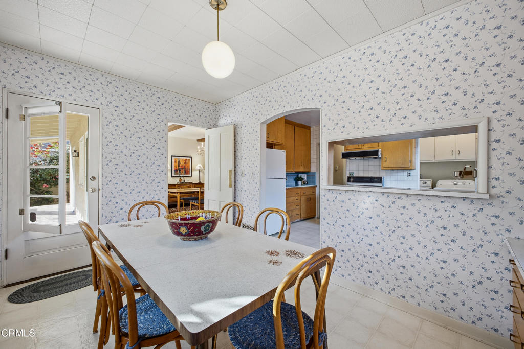 2450 E Orange Grove Boulevard