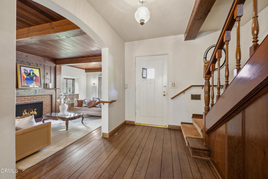 2450 E Orange Grove Boulevard