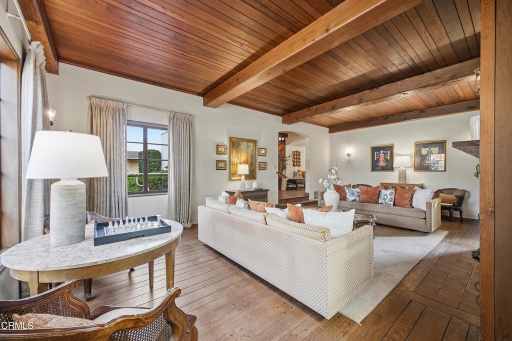 2450 E Orange Grove Boulevard