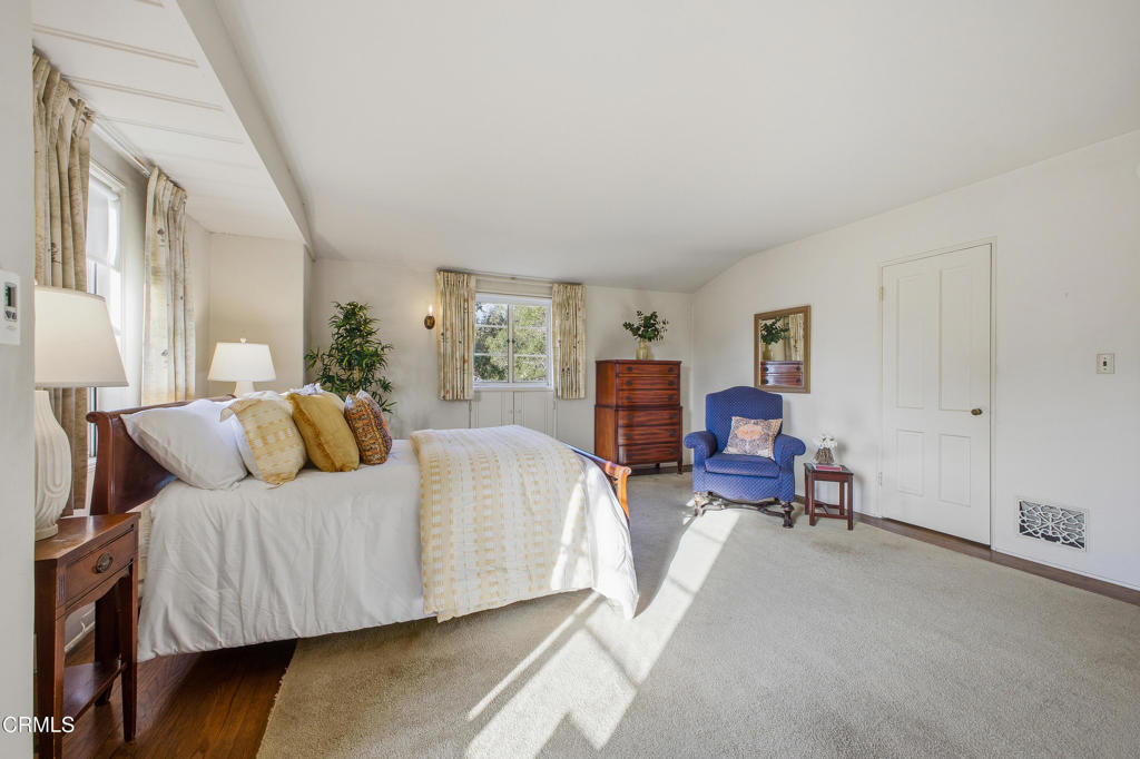 2450 E Orange Grove Boulevard