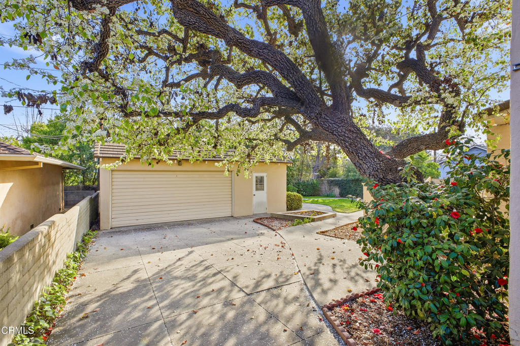 2450 E Orange Grove Boulevard