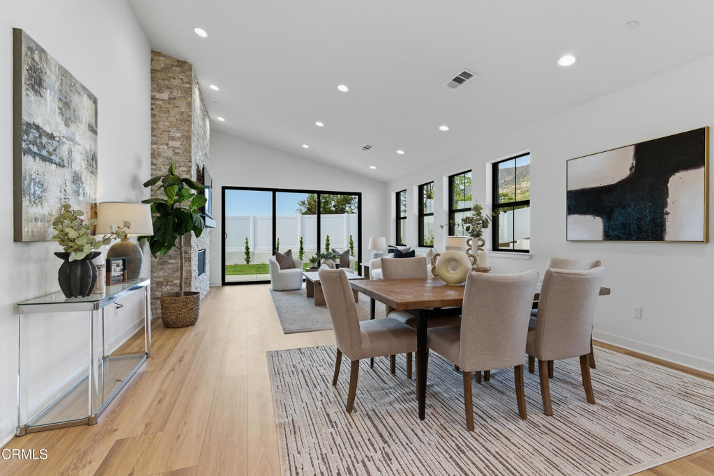 306 E Las Flores Drive