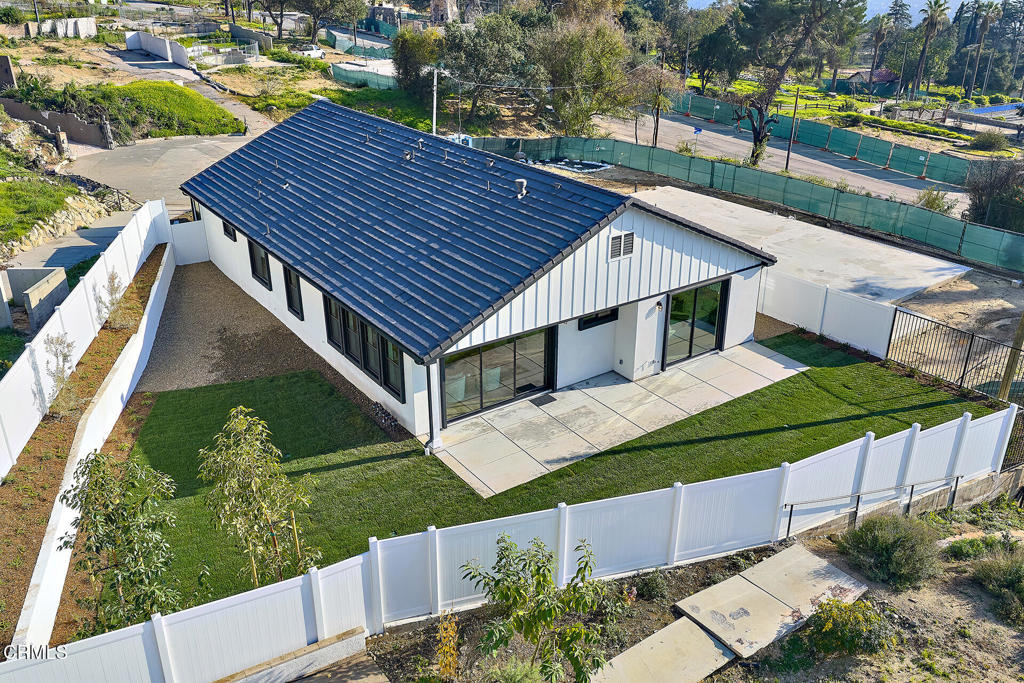 3245 Arrowhead Court