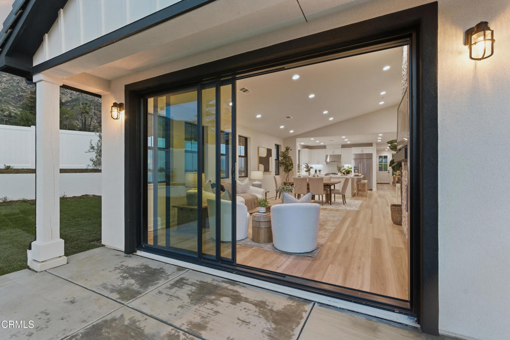 3245 Arrowhead Court