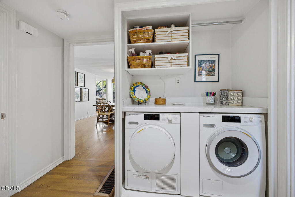 1000 S Orange Grove Boulevard 23