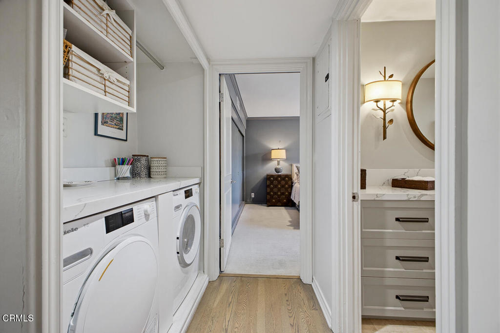 1000 S Orange Grove Boulevard 23