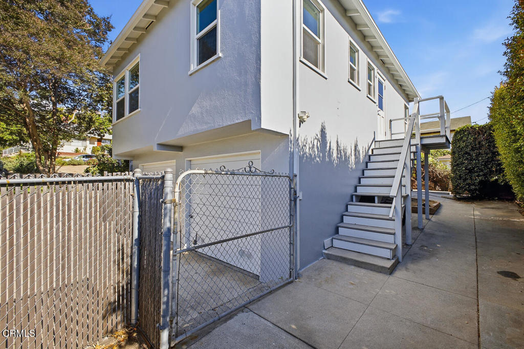 1205 Tyler Street