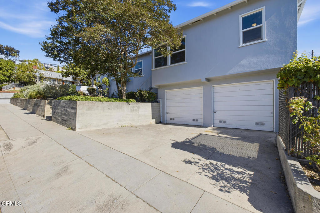 1205 Tyler Street