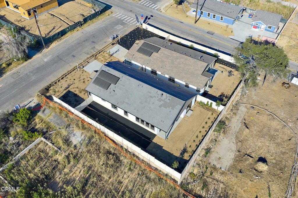 16 W Pine Street