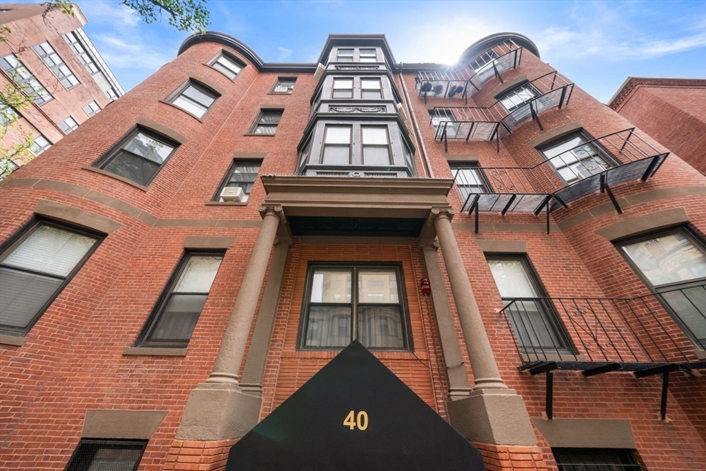 38-40 Saint Botolph St # 5