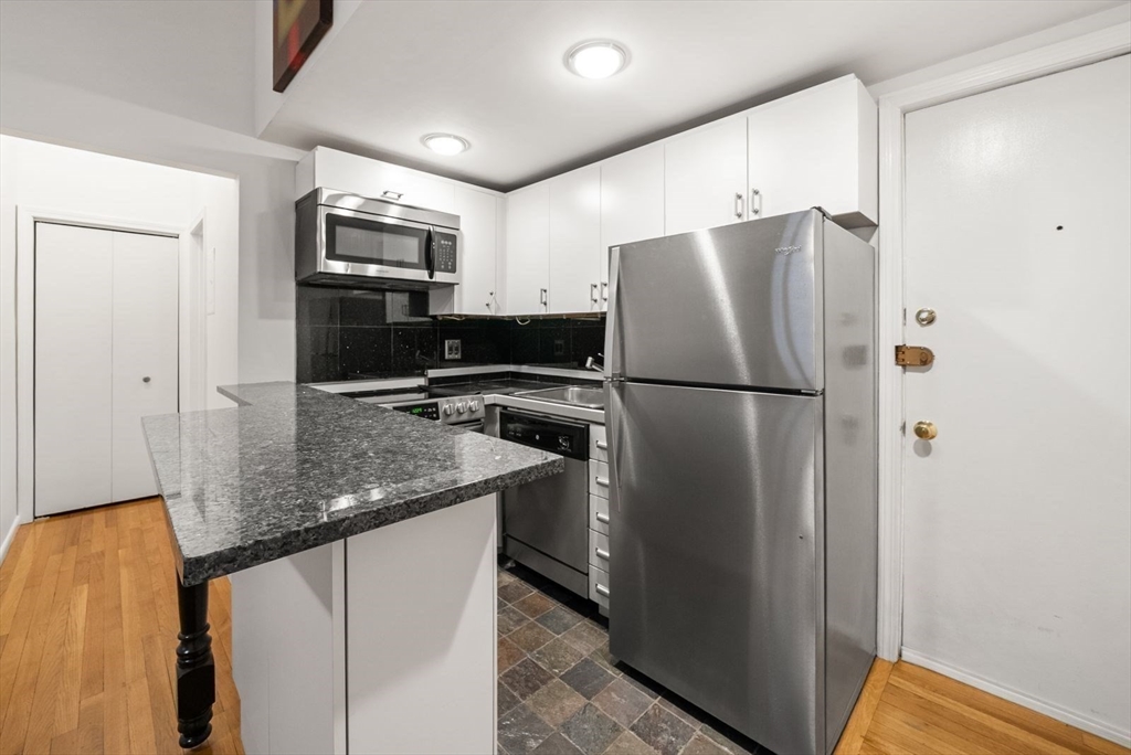 38-40 Saint Botolph St # 5