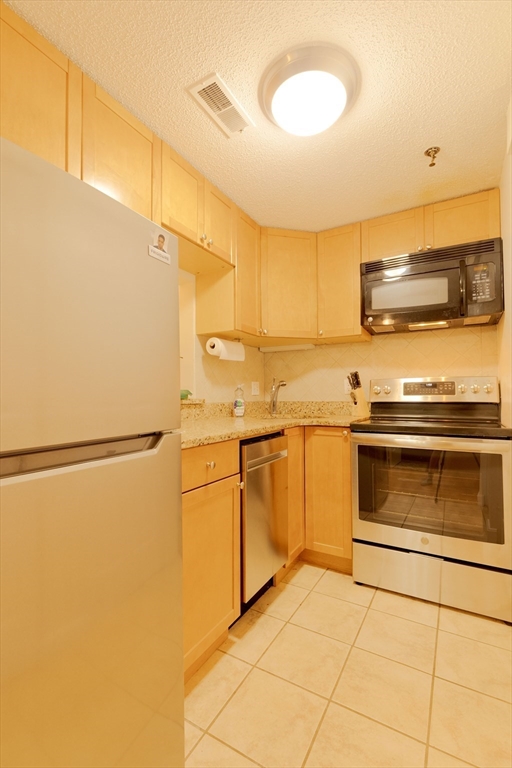 2456 Massachusetts Ave # 104