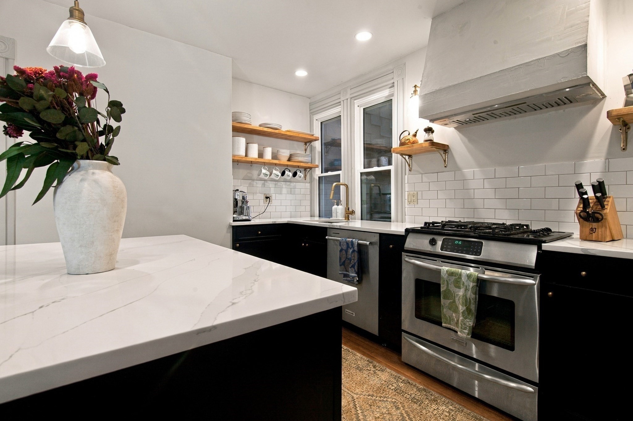 24 Albion Pl # 1