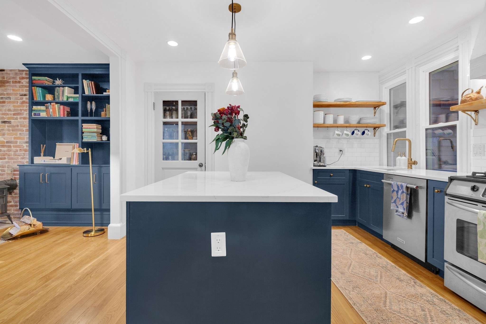24 Albion Pl # 1