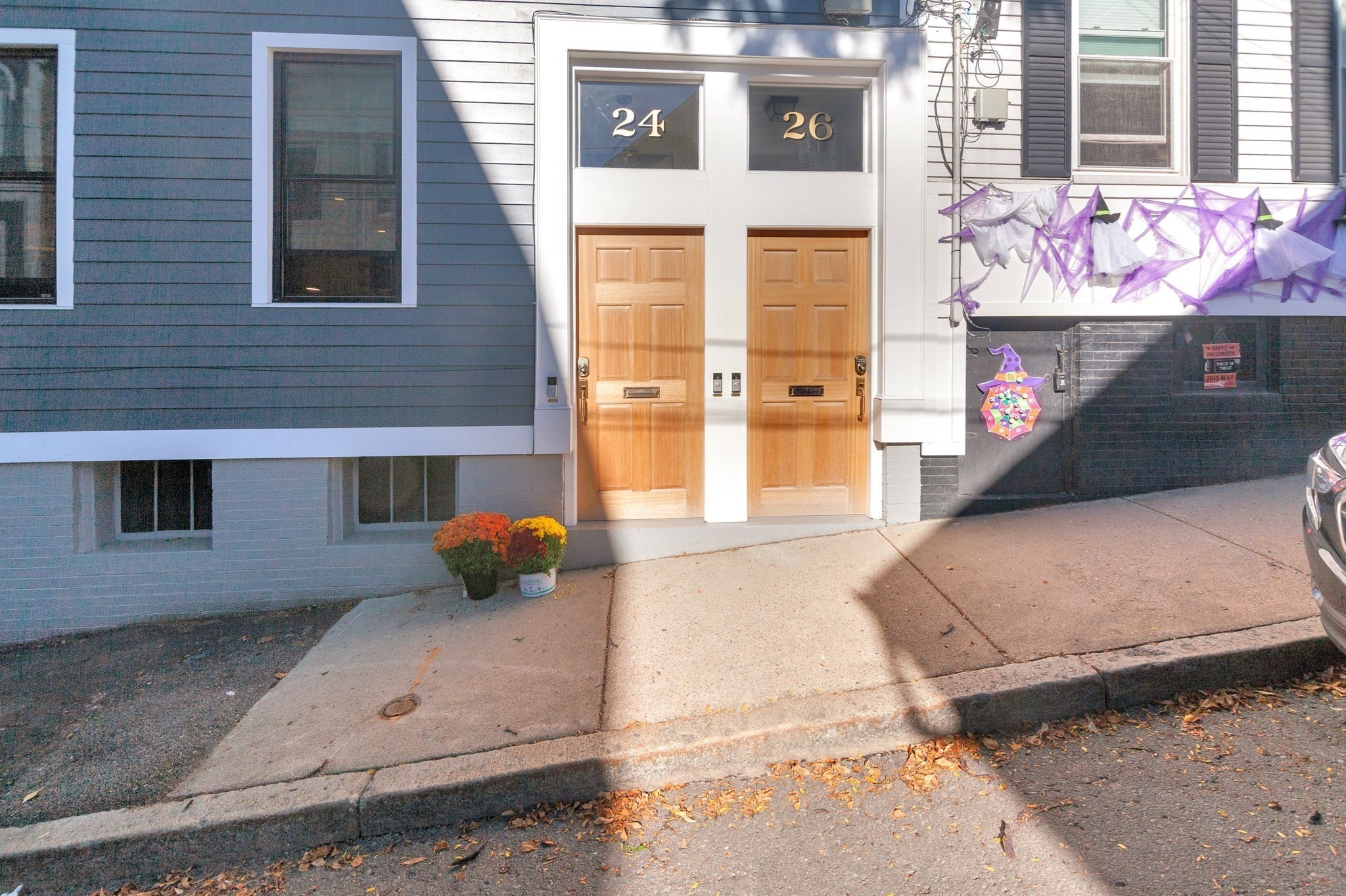 24 Albion Pl # 1