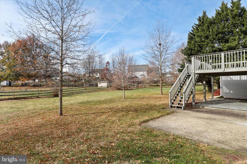 205 HENDERSON COURT