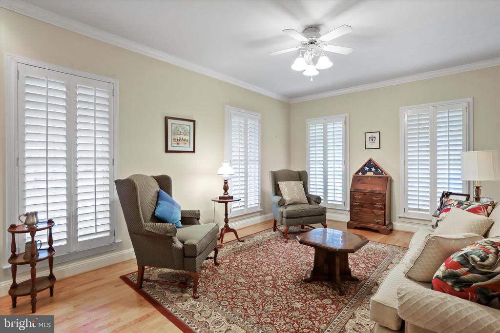 205 HENDERSON COURT