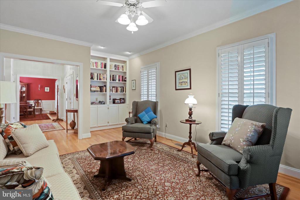205 HENDERSON COURT