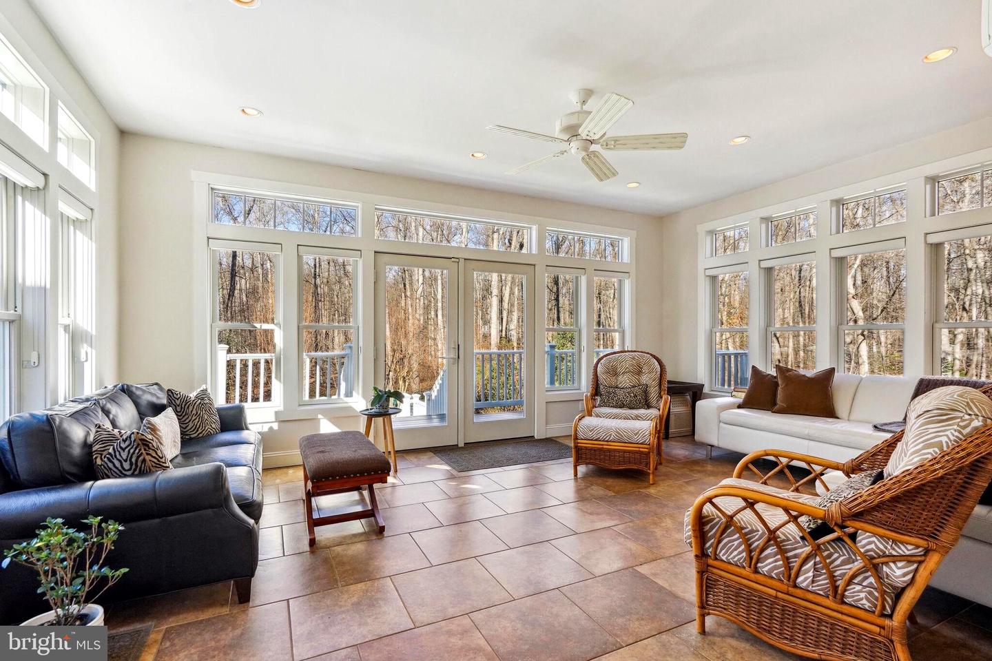 5452 Westfield Ct