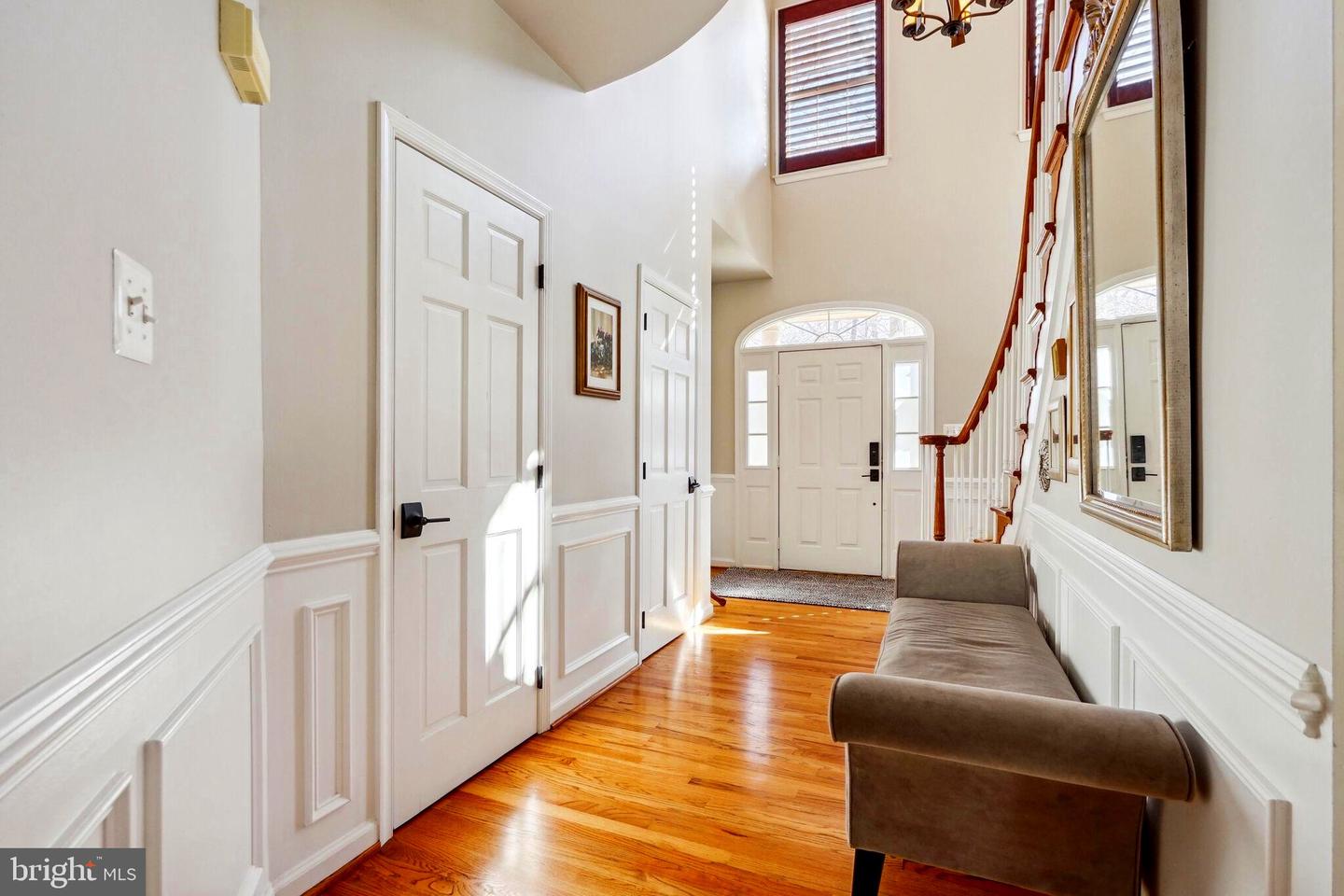 5452 Westfield Ct
