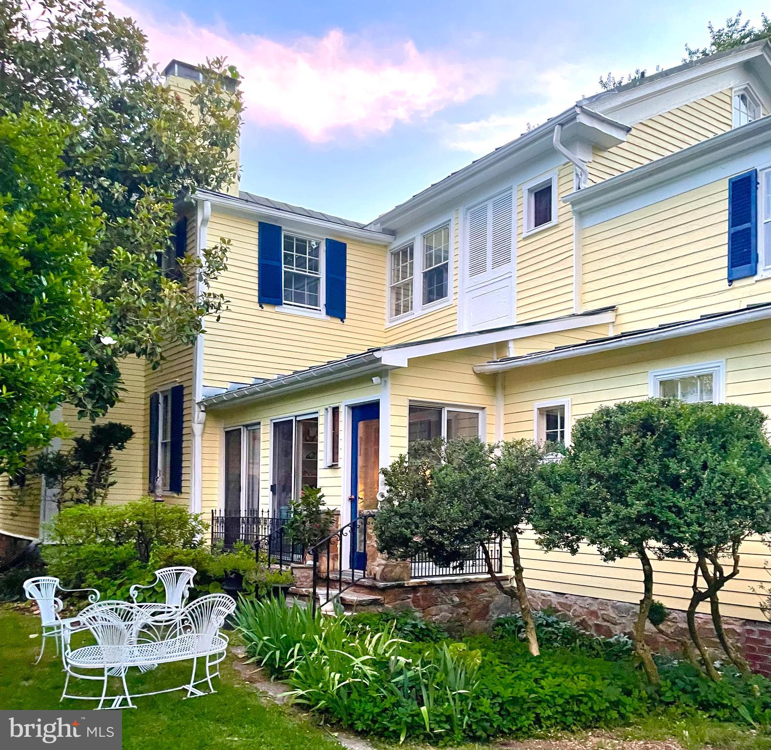 6508 Main St