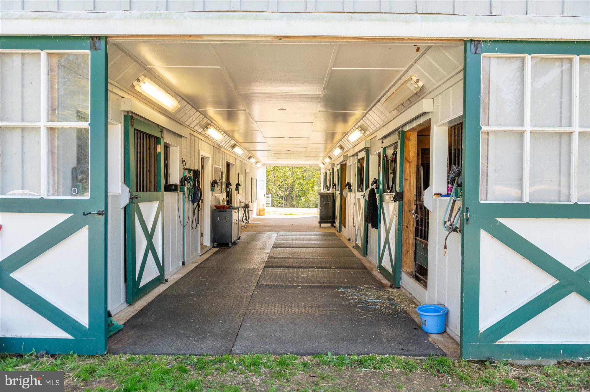 1787 LIGHT HORSE LANE