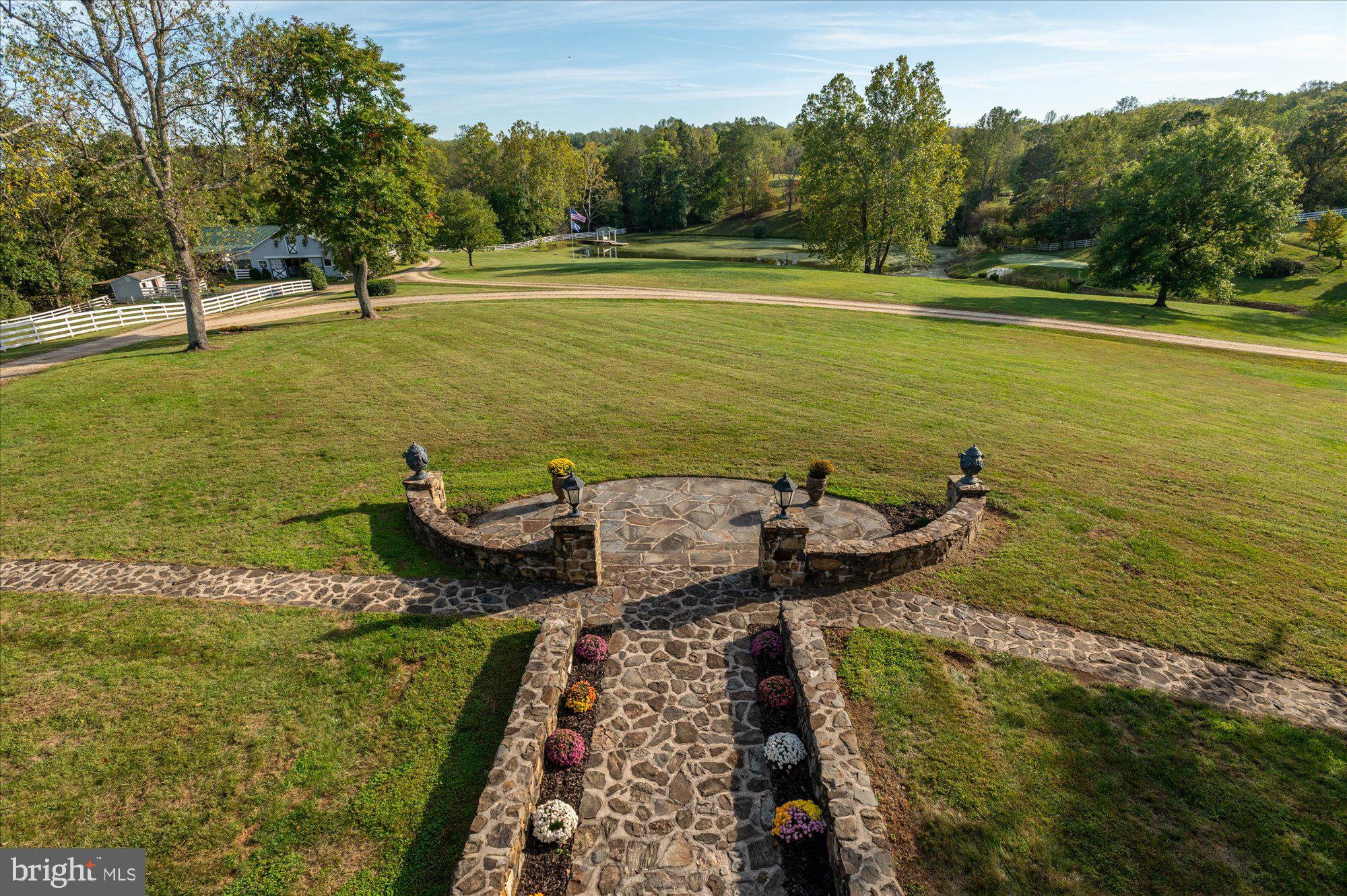 1787 LIGHT HORSE LANE