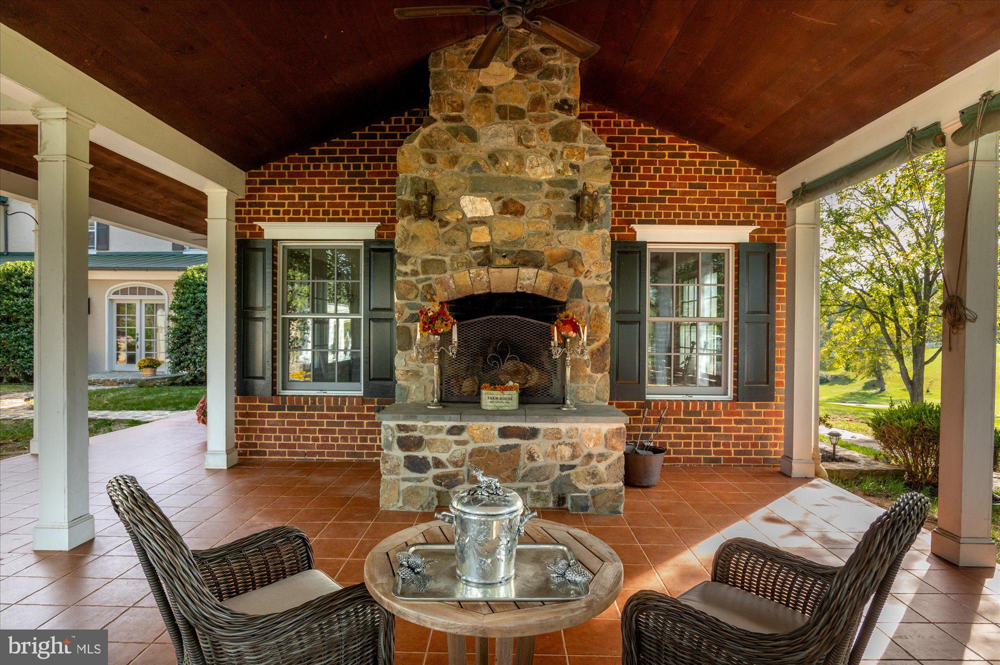 1787 LIGHT HORSE LANE