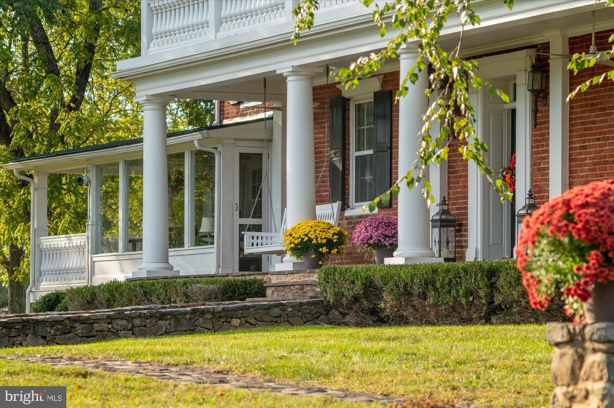 1787 LIGHT HORSE LANE