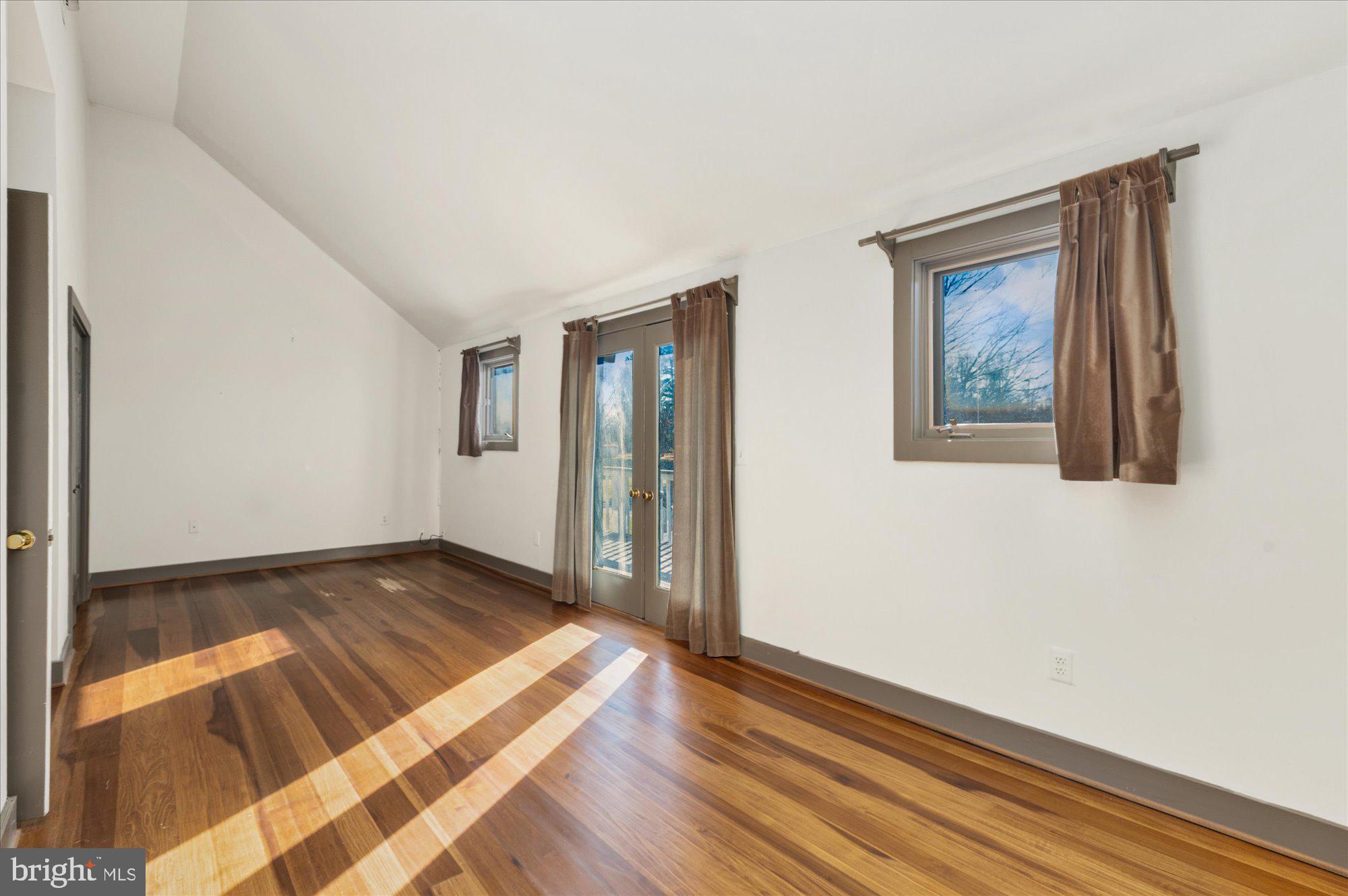 18935 YELLOW SCHOOLHOUSE ROAD