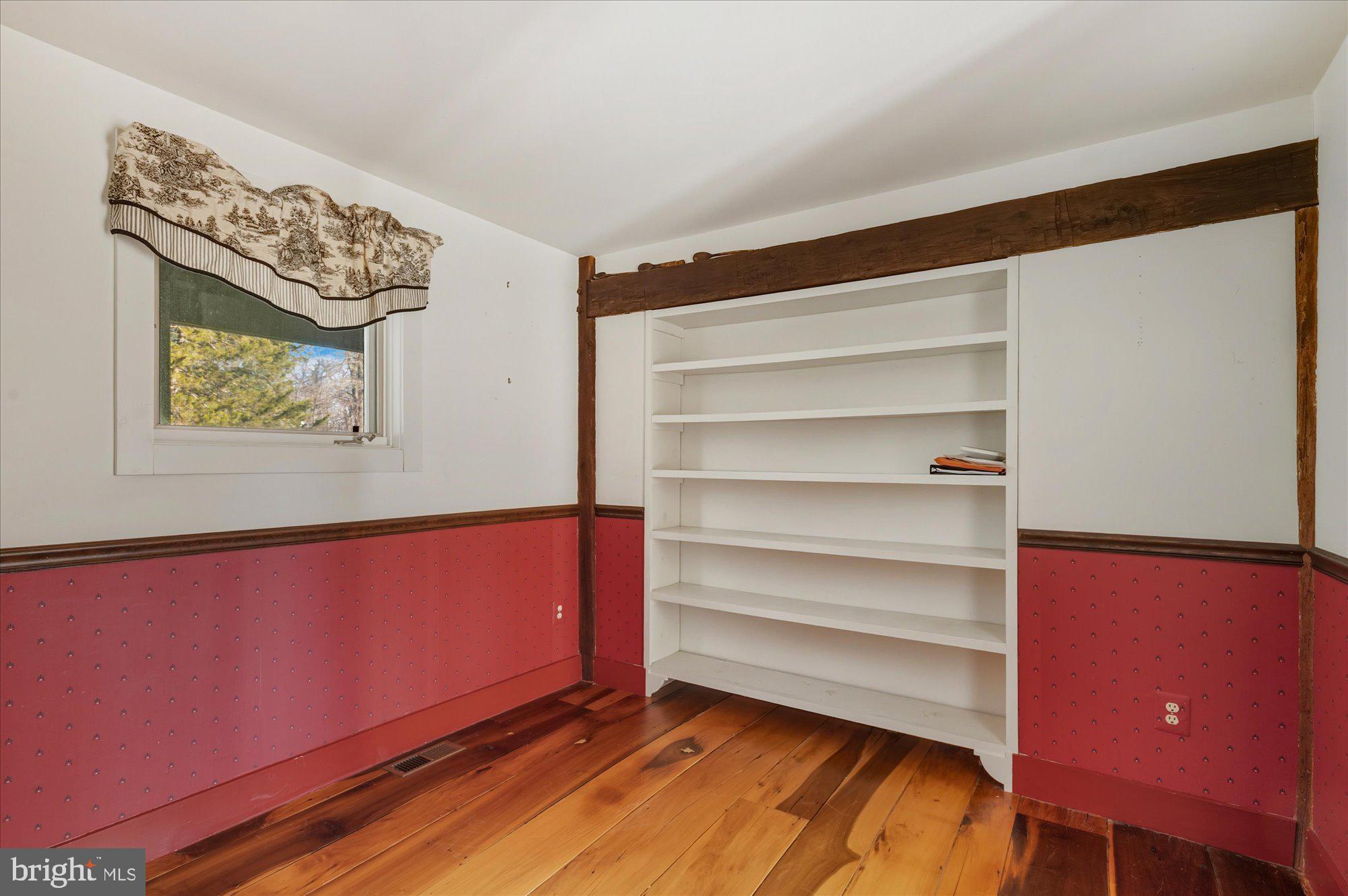 18935 YELLOW SCHOOLHOUSE ROAD