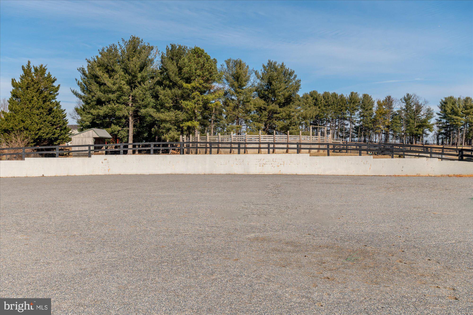 18935 YELLOW SCHOOLHOUSE ROAD